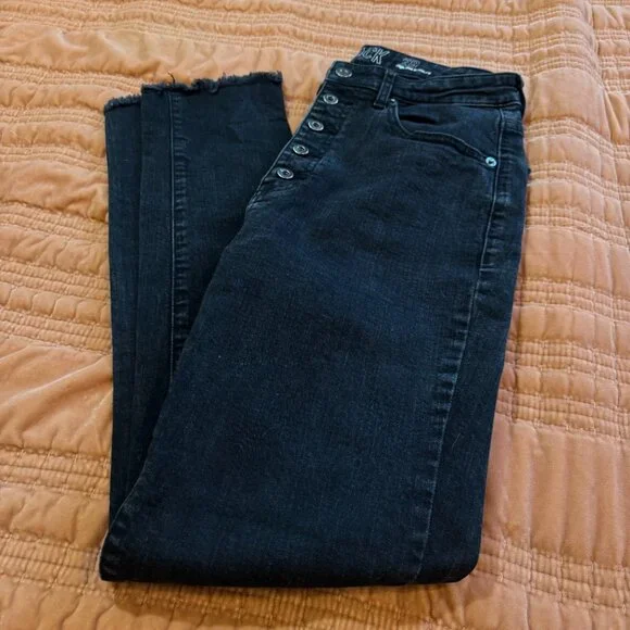 Jack BB Dakota Black High-Rise Button-Fly Jeans Raw Hem Women's Size 28 - Picture 4 of 8